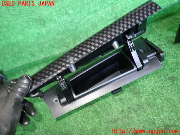 2UPJ-9229507841]BMW ミニ(MINI)クーパーS(XS20)(F55)小物入れ1 中古_2