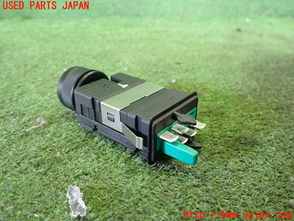2UPJ-9229516306]アウディ・TT ロードスター(8NAPXF)スイッチ1 (シート) 中古_2