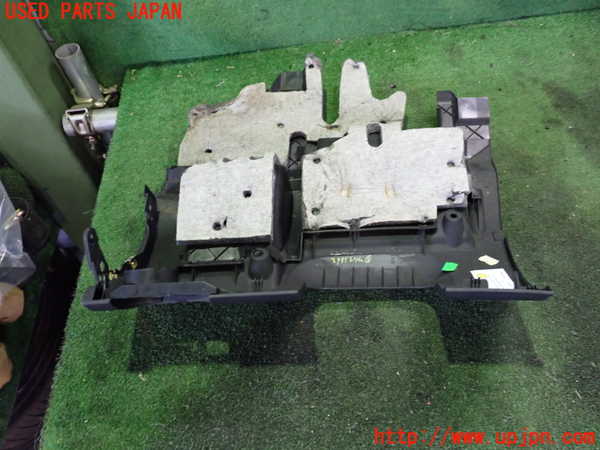 2UPJ-9229517691]アウディ・TT ロードスター(8NAPXF)内装トリム類1 中古_2