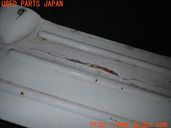 3UPJ=9229560047]三菱 ジープ(J37)純正 フロントステップ バンパー 中古_4