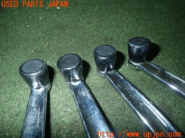 3UPJ=9229560626]三菱 ジープ(J37)社外 ドアハンドル レバー メッキ 中古_4