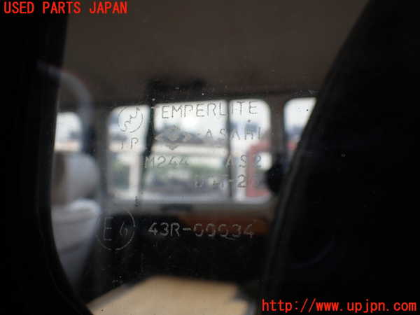 1UPJ-9229561382]三菱ジープ(J37)左クォーターガラス M244 中古_2