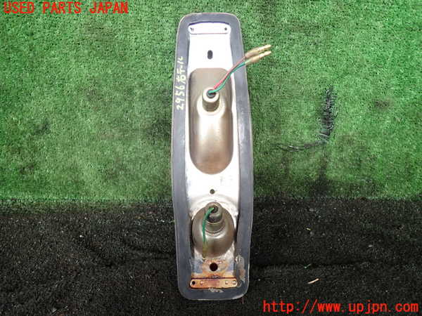 1UPJ-9229561530]三菱ジープ(J37)右テールランプ 中古_4