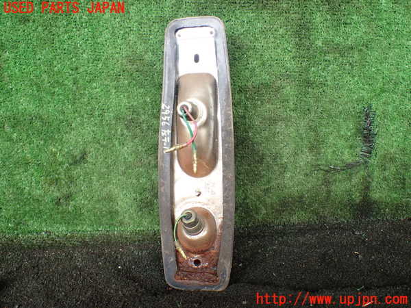 1UPJ-9229561536]三菱ジープ(J37)左テールランプ 中古_4