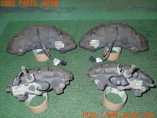 3UPJ=9229570301]ポルシェ パナメーラ 4(970CWA)純正 brembo ブレンボ キャリパー 中古_2