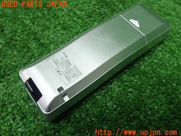 3UPJ=9229570571]ポルシェ パナメーラ 4(970CWA)Clarion クラリオン RCB-202 ナビ用リモコン 中古_3