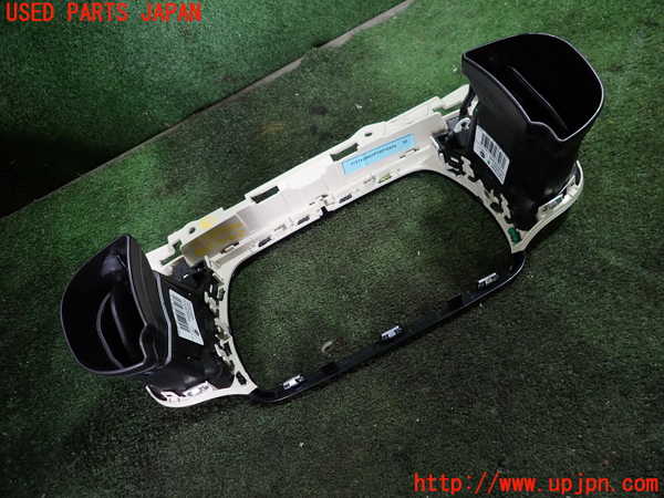 1UPJ-9229587528]フィアット・500C(31212)エアコン吹き出し口3 中古_4