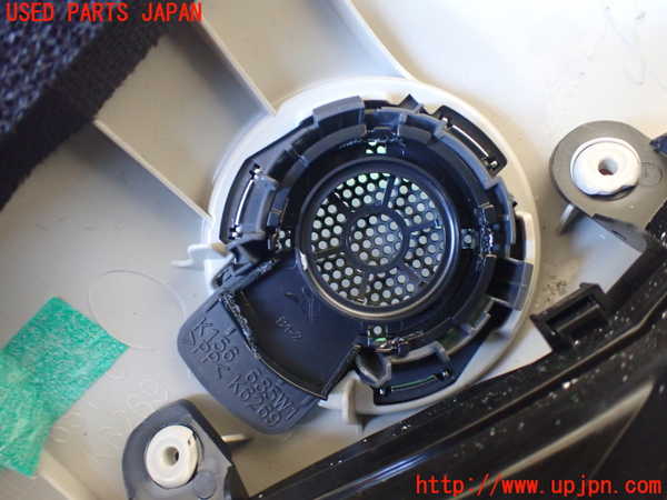 1UPJ-9229597660]CX-8(KG2P)左フロントピラートリム 中古_3