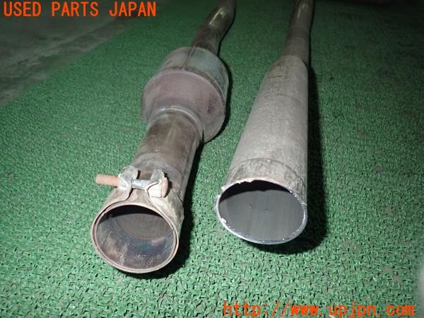 3UPJ=9229620152]BMW 218d グランツアラー(2E20 F46)純正 8 577 090 リアマフラー カット済み 2分割 中古_3