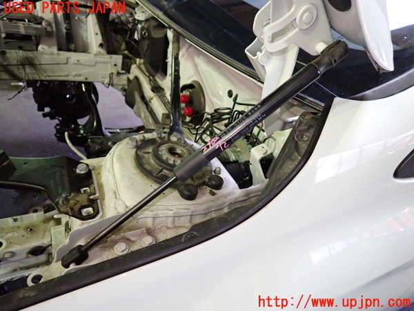 1UPJ-9229621068]BMW 218d グランツアラー(2E20 F46)ボンネットダンパー 中古_2