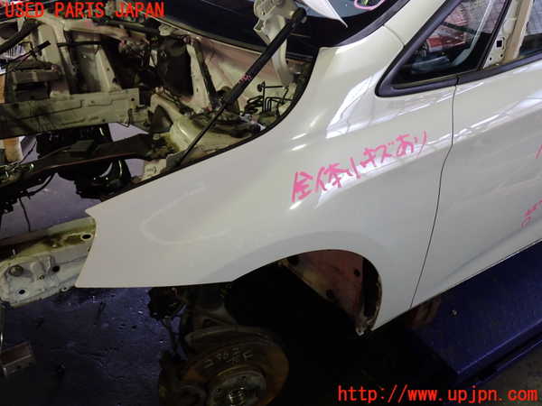 1UPJ-9229621082]BMW 218d グランツアラー(2E20 F46)左前フェンダー 中古_2