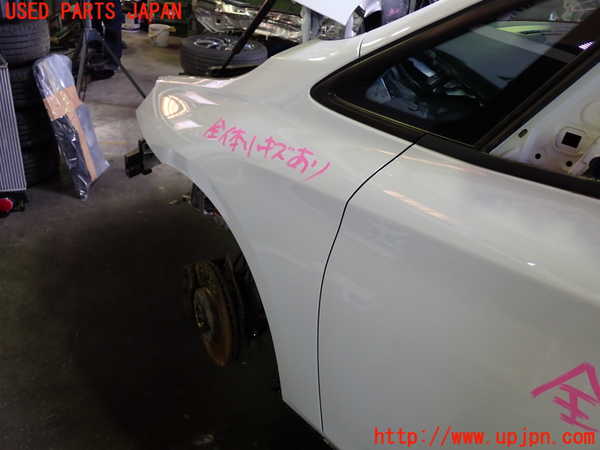 1UPJ-9229621082]BMW 218d グランツアラー(2E20 F46)左前フェンダー 中古_3