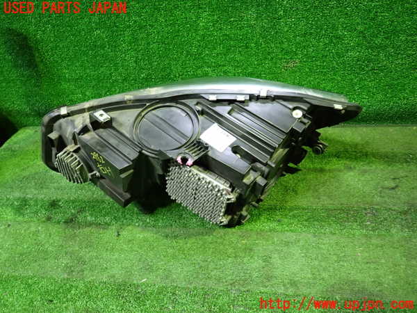 1UPJ-9229621130]BMW 218d グランツアラー(2E20 F46)右ヘッドライト HID ジャンク部品取り_2