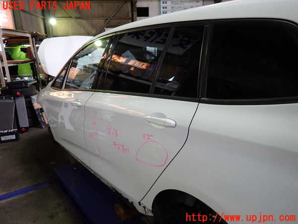 1UPJ-9229621320]BMW 218d グランツアラー(2E20 F46)左後ドア M535 中古_3