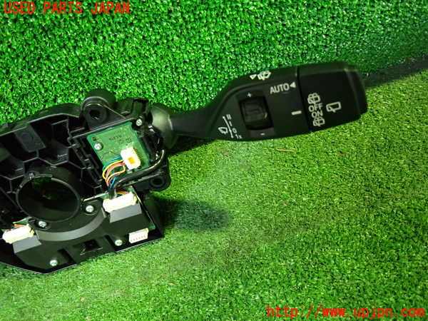 1UPJ-9229626720]BMW 218d グランツアラー(2E20 F46)コンビネーションスイッチ 中古_2