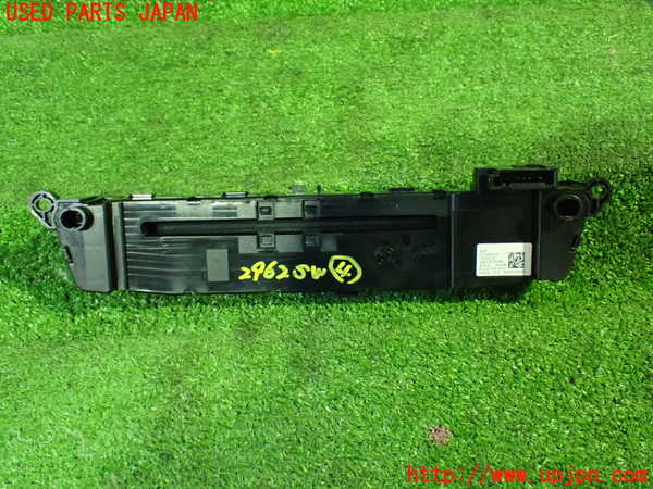 1UPJ-9229626309]BMW 218d グランツアラー(2E20 F46)スイッチ4 (メモリー) 中古_2