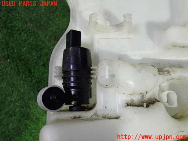 1UPJ-9229626791]BMW 218d グランツアラー(2E20 F46)ウォッシャータンク1 中古_3