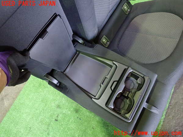 1UPJ-9229627175]BMW 218d グランツアラー(2E20 F46)左2列目シート 中古_3