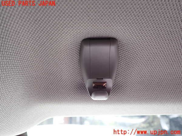 1UPJ-9229627625]BMW 218d グランツアラー(2E20 F46)室内サンバイザー右側 中古_4