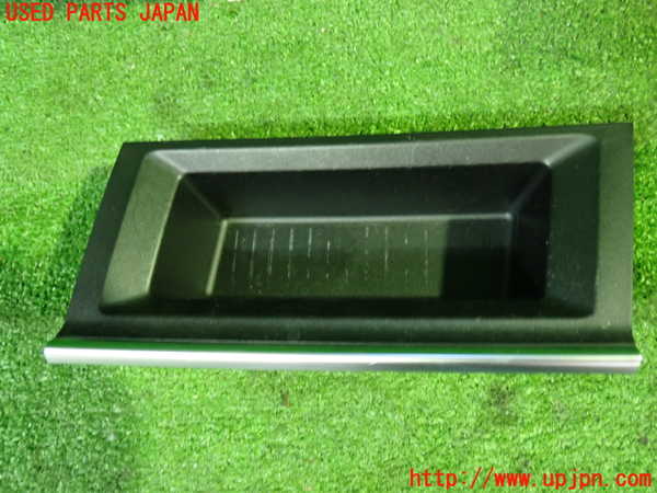 1UPJ-9229627842]BMW 218d グランツアラー(2E20 F46)小物入れ2 中古_2