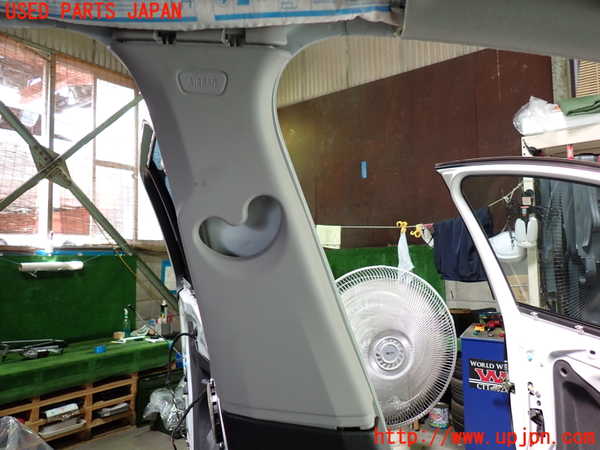 1UPJ-9229627670]BMW 218d グランツアラー(2E20 F46)左センターピラートリム 中古_2