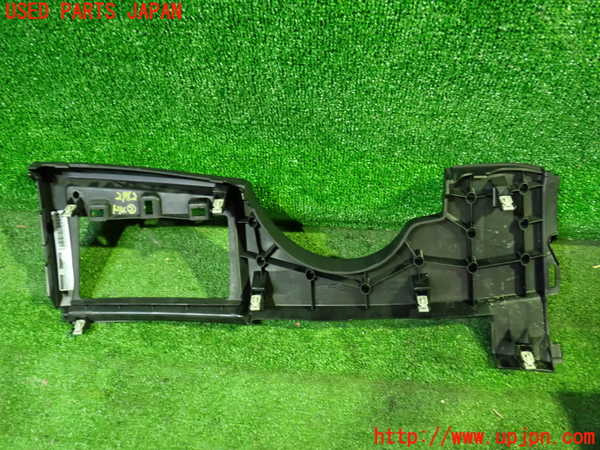 1UPJ-9229627692]BMW 218d グランツアラー(2E20 F46)内装トリム類2 中古_2