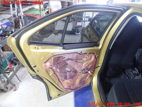 1UPJ-9229631320]ヤリス(YARIS) クロス(MXPB10)左後ドア 中古 AGC M2L3 43R-007953_3