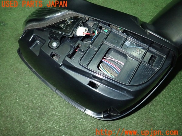 3UPJ=9229640036]レヴォーグ 1.6 STI Sport EyeSight(VM4)後期 純正 MITSUBA ミツバ ドアミラー PROVA ミラーレンズ付き 中古_4