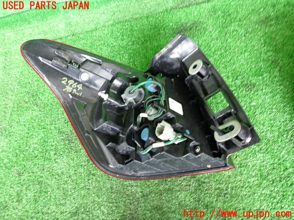 2UPJ-9229641530]レヴォーグ(VM4)右テールランプ 中古_3