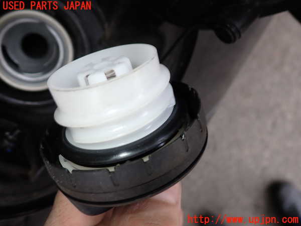 2UPJ-9229641690]レヴォーグ(VM4)フューエルリッド 中古_4
