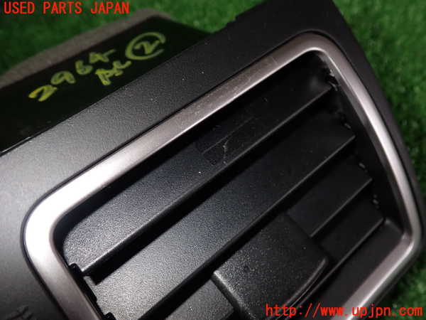 2UPJ-9229647527]レヴォーグ(VM4)エアコン吹き出し口2 (右) 中古_2