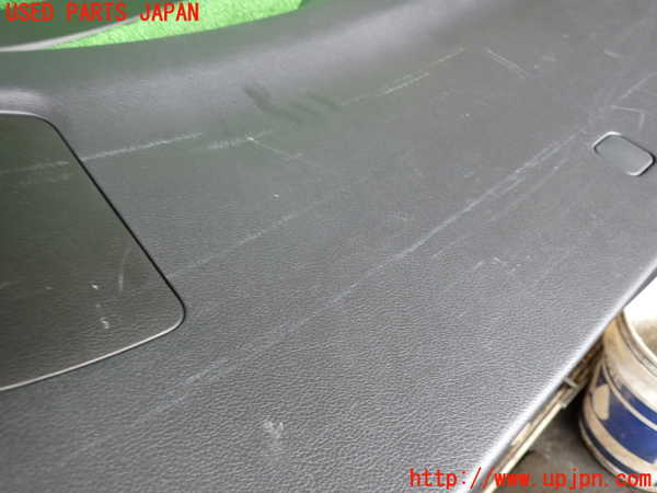 2UPJ-9229641578]レヴォーグ(VM4)バックドア内張り 中古_2