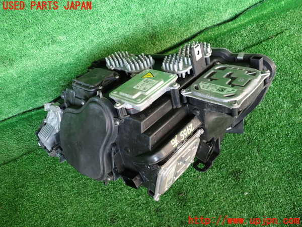 2UPJ-9229651130]BMW 335i クーペ(KG35)(E92)右ヘッドライト HID 中古_2