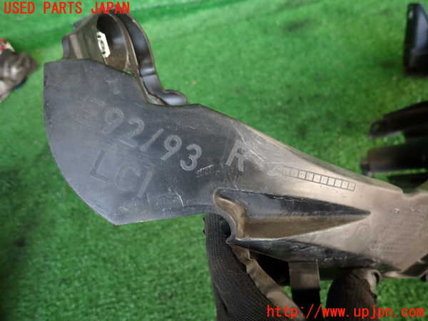2UPJ-9229651140]BMW 335i クーペ(KG35)(E92)右ヘッドライトリム 中古_3