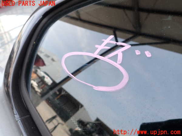 2UPJ-9229651380]BMW 335i クーペ(KG35)(E92)右クォーターガラス 中古(43R-001025 M241)_2