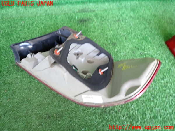 2UPJ-9229651536]BMW 335i クーペ(KG35)(E92)左テールランプ 中古_2