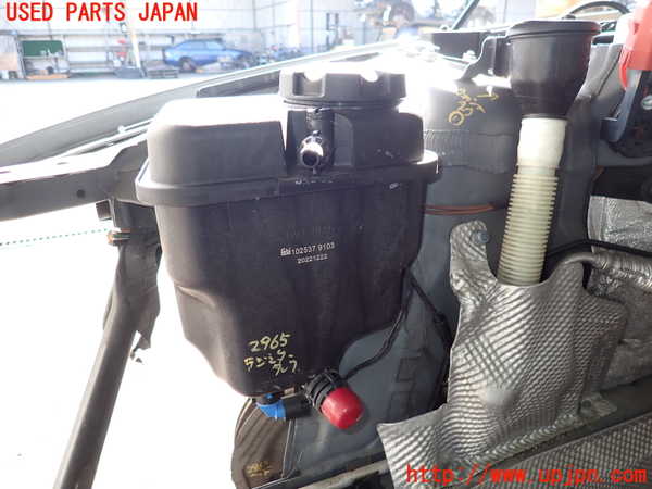 2UPJ-9229652410]BMW 335i クーペ(KG35)(E92)ラジエータータンク 中古_2