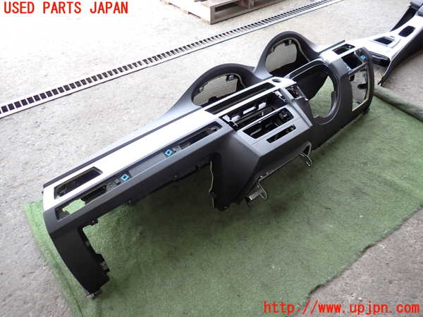 2UPJ-9229657505]BMW 335i クーペ(KG35)(E92)ダッシュボード 中古_2