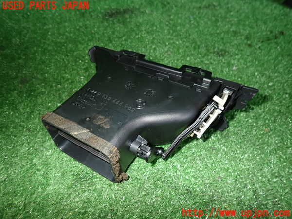 2UPJ-9229657527]BMW 335i クーペ(KG35)(E92)エアコン吹き出し口2 (右) 中古_2