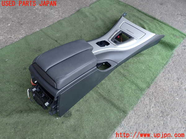2UPJ-9229657540]BMW 335i クーペ(KG35)(E92)センターコンソール 中古_2