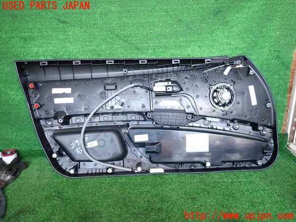 2UPJ-9229651234]BMW 335i クーペ(KG35)(E92)右ドア内張り 中古_3