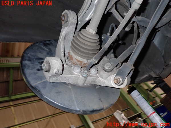 2UPJ-9229674305]フェアレディZロードスター(HZ34)左リアナックルハブ 中古_2