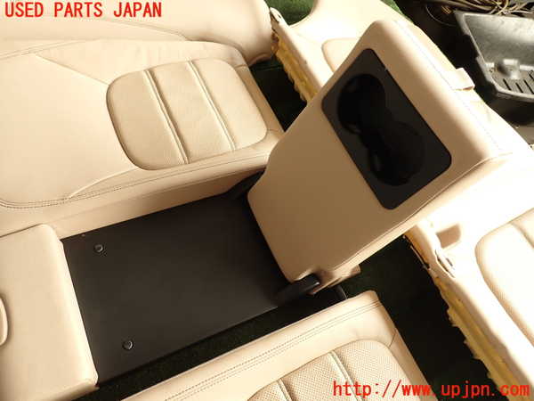 2UPJ-9229687385]ジャガー・XE(JA2GA)リアシート 中古_3