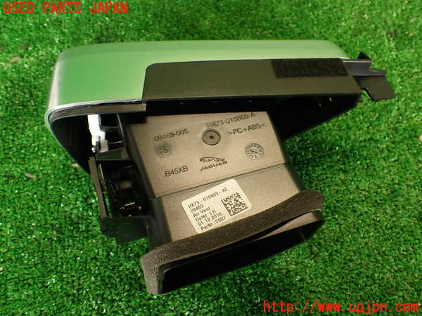 2UPJ-9229687528]ジャガー・XE(JA2GA)エアコン吹き出し口3 (左) 中古_3