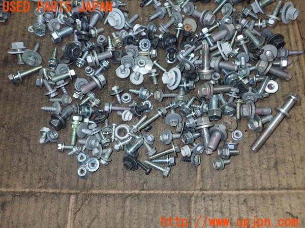 3UPJ=9229690720]アクア(NHP10)ネジ・ナット・ステー類 セット ジャンク_4