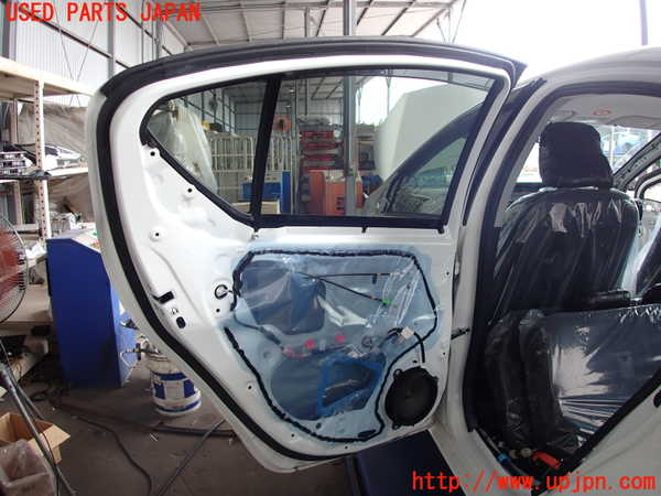 2UPJ-9229691320]アクア(AQUA)(NHP10)左後ドア (43R-005844 M31Q8) 中古_5