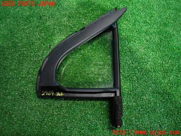 2UPJ-9229691200]アクア(AQUA)(NHP10)右フロント三角窓ガラス (43R-007972 M2H3) 中古_2