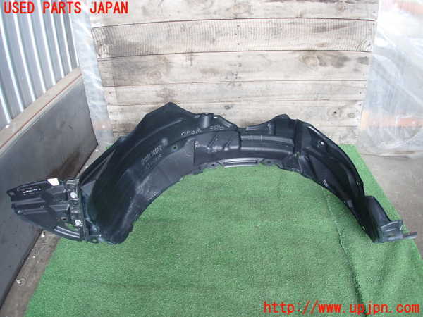 2UPJ-9229691090]アクア(AQUA)(NHP10)右前フェンダーライナー 中古_3