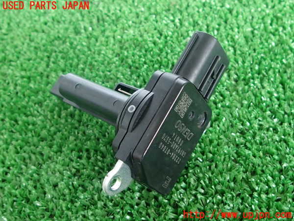 2UPJ-9229696320]アクア(AQUA)(NHP10)エアフロメーター 中古_2
