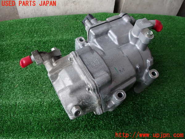 2UPJ-9229696025]アクア(AQUA)(NHP10)エアコンコンプレッサー 中古_2